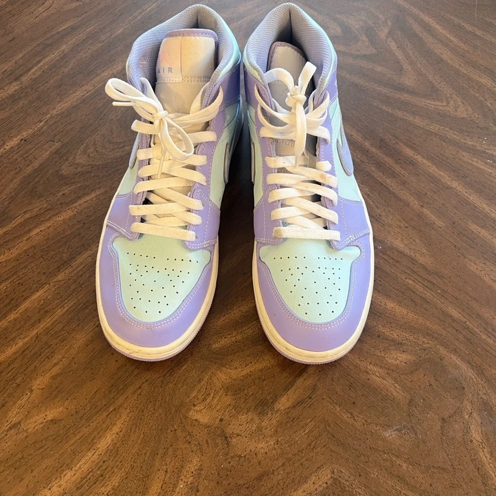Nike Air Jordan - Picture 1 of 10